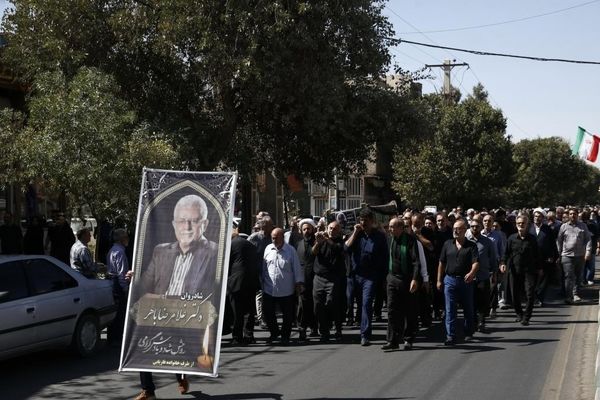 تشییع پیکر مرحوم دکتر «باهر» طبیب العلمای قم 