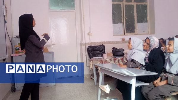 برگزاری کلاس تست تیزهوشان در دبستان شهید نجفی فدافن