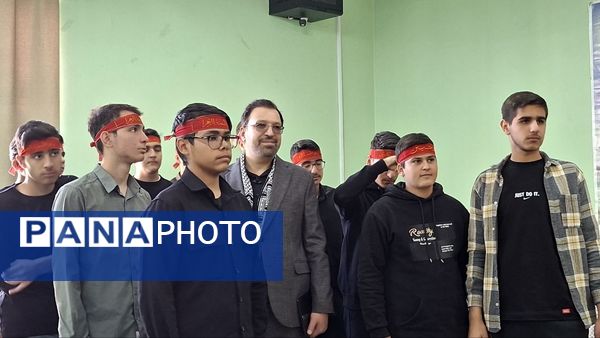 گرامیداشت شهید رمضانعلی چوبداری و تشییع شهید گمنام در دبیرستان معلم ساوجبلاغ 