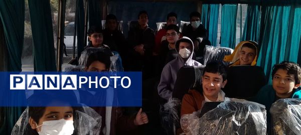 بازدید دانش‌آموزان دبیرستان شهید صدوقی از مرکز هوانوردی پردیس