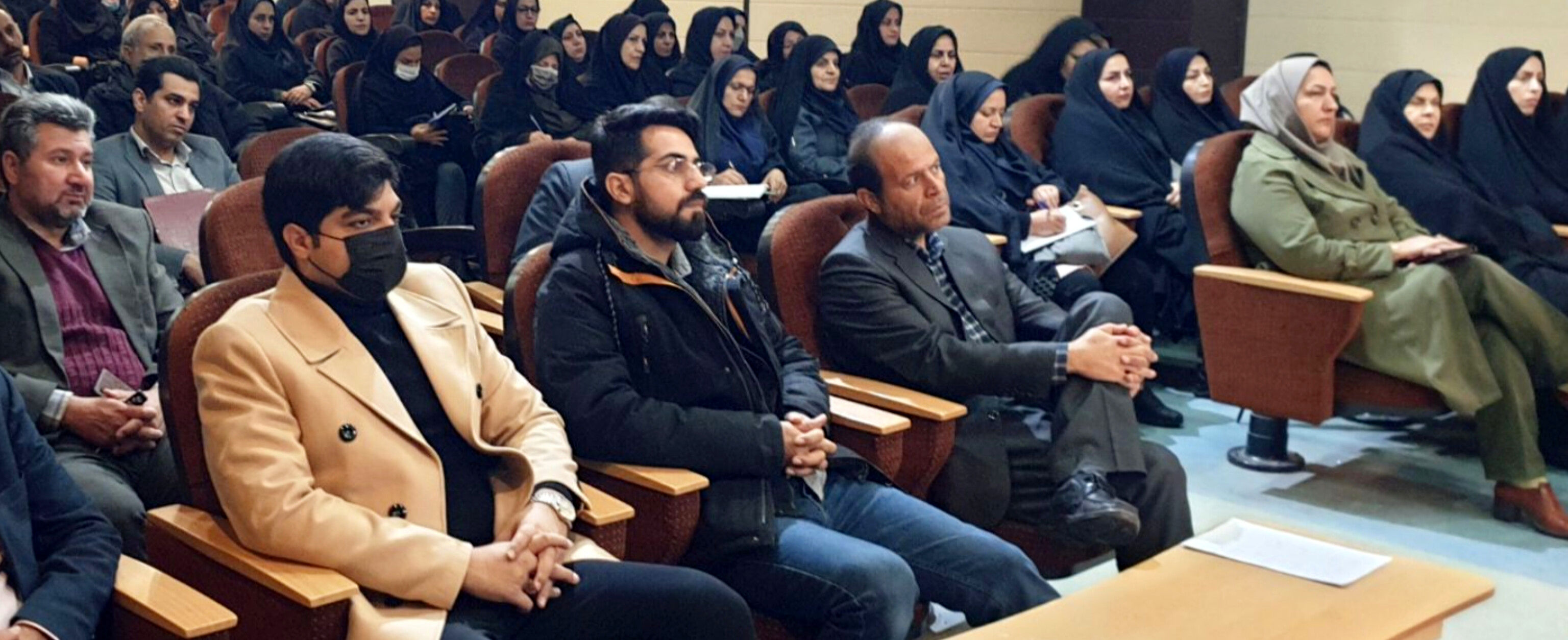 برگزاری کارگاه آموزشی اجرای طرح‌ها و برنامه‌های دوره ابتدایی در خرم‌آباد
