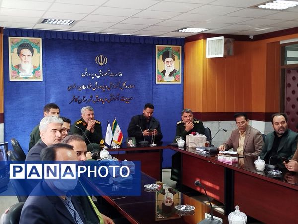 جلسه تودیع و معارفه فرمانده بسیج دانش‌آموزی شهرستان کاشمر 