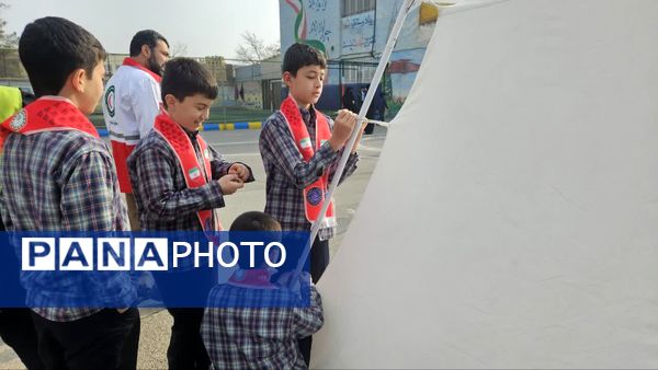 مانور زلزله در دبستان شهید رحیمی ناحیه۱