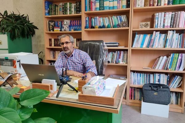 آرزویم برای کودکان، مهارت پرواز است نه فقط دادن ماهی