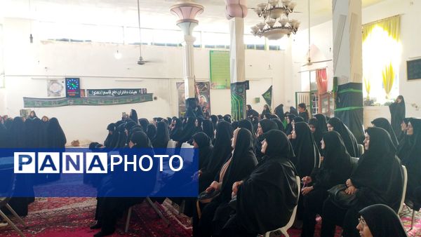 برگزاری کارگاه در مسیر انتظار در شهرستان خلیل‌آباد 