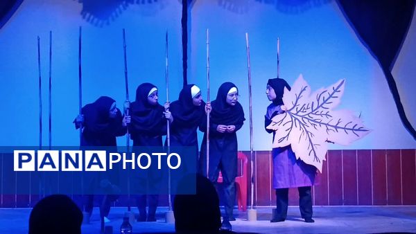 چهل و سومین دوره مسابقات فرهنگی هنری فردا در گروه تئاتر