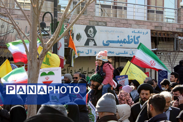 حس و حال نوجوانان در جشن چهل و ششمین سالگرد پیروزی انقلاب اسلامی 