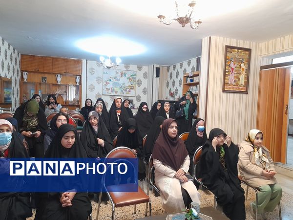  اولین گردهمایی سفیران کانون و جشن  ولادت با سعادت حضرت فاطمه س در کانون فرهنگی تربیتی ۱۵ خرداد