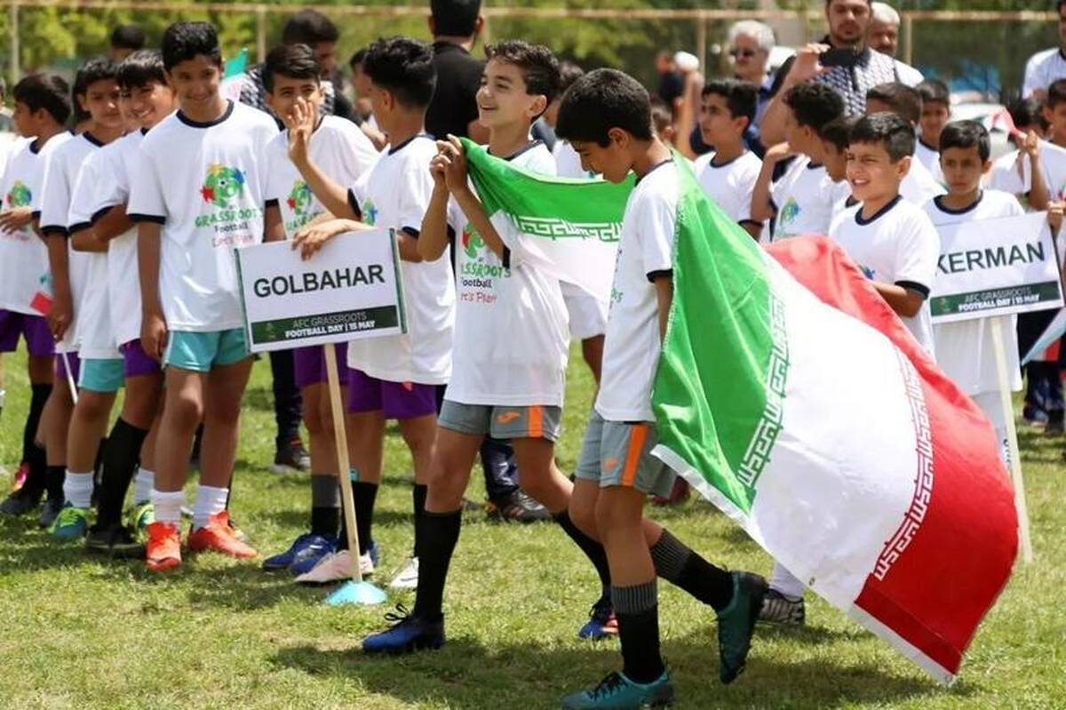 نشان طلایی آسیا بر سینه فوتبال ایران