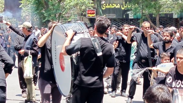 مهدیه کاشمر؛ میزبان عزاداری روز هشتم محرم 