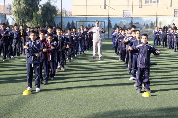 ورزش صبحگاهی در مدارس گامی کوچک برای سلامت دانش‌آموزان است