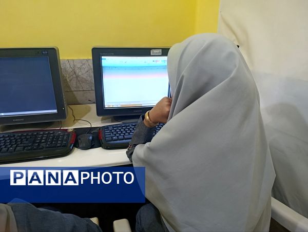 کلاس یادگیری کار با رایانه در کانون لقمان