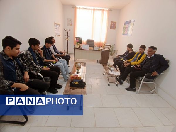برگزاری اولین جلسه شورای دانش‌آموزی دبیرستان پسرانه متوسطه اول سما شهرستان کاشمر 
