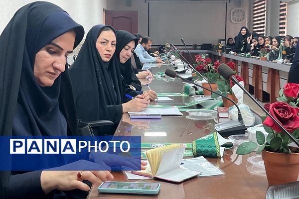 توانمند‌سازی مربیان پیشتاز در قرچک