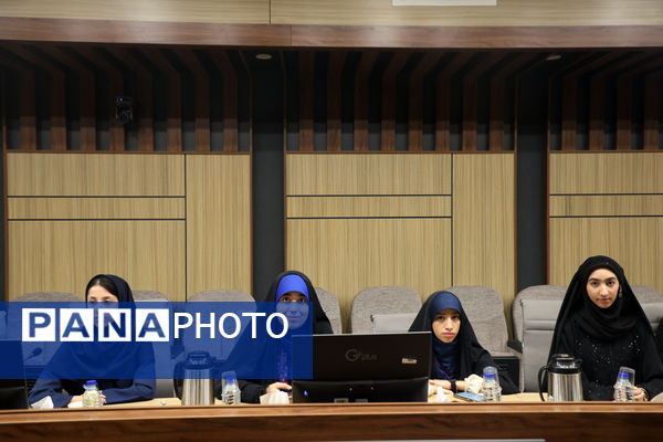 آیین تجلیل از دانش‌آموز خبرنگاران پانا پایتخت 