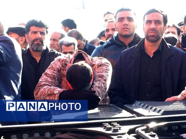 اجتماع بزرگ عزاداران حضرت زهرا(س) همزمان با تشییع شهیدان گمنام دفاع مقدس