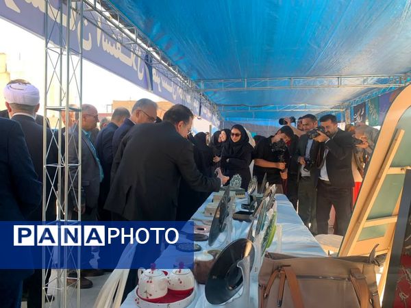 تجلیل از دانش‌آموزان برتر عشایری و کنکور سراسری در گنبد