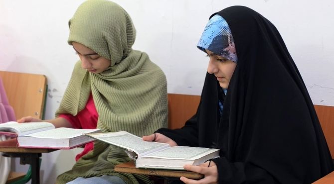 نور قرآن در دل بحران می‌تابد