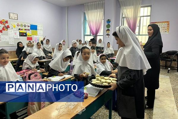 برگزاری ایام فاطمیه در مدارس شهرستان شهریار با شکوه هر چه تمام