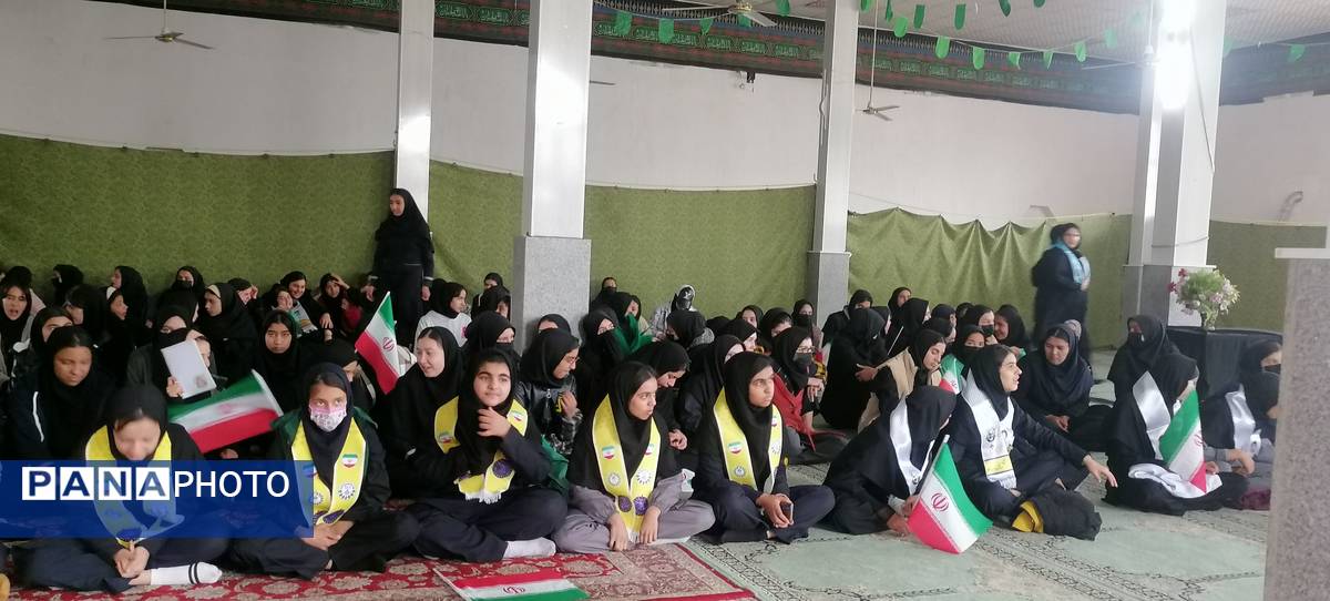 جشن روز دانش آموز دختران دبیرستان حضرت فاطمه و حضرت رقیه در مهدیه شهر بار نیشابور 