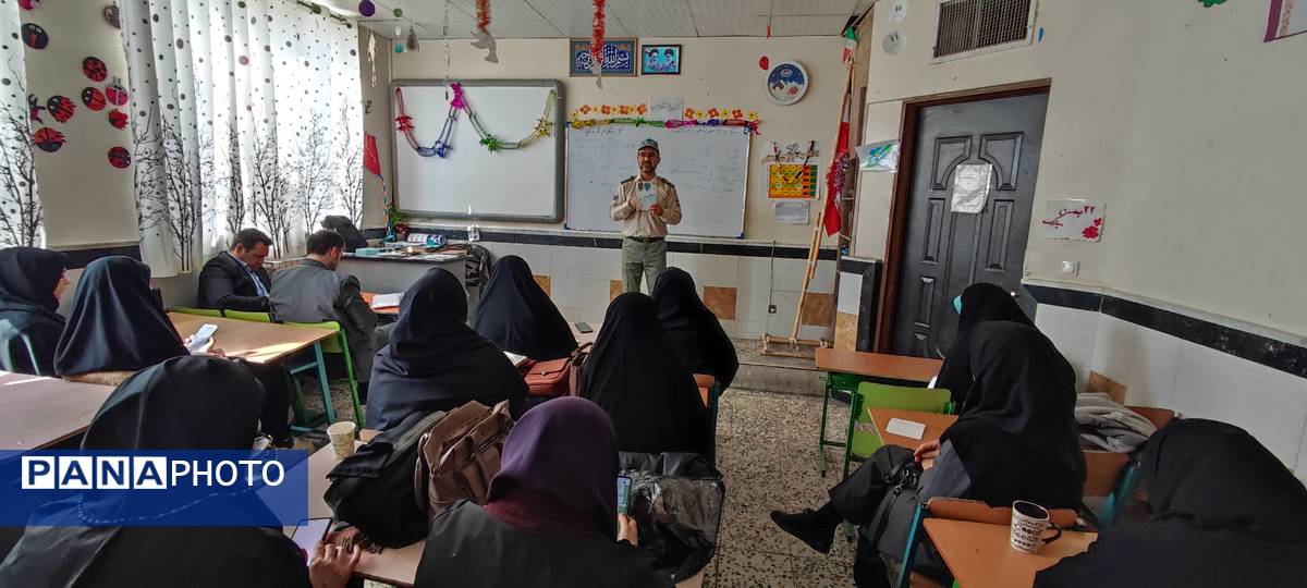 کارگاه ضمن خدمت مربیان پیشتاز سازمان دانش‌آموزی در شیروان