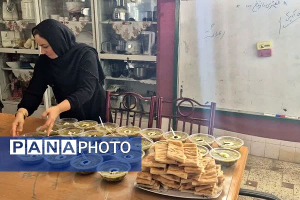 ویژه‌برنامه «یاس پهلو شکسته» در هنرستان الغدیر