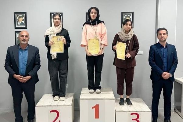 نفرات برتر شطرنج استاندارد رده‌های سنی هرمزگان معرفی شدند