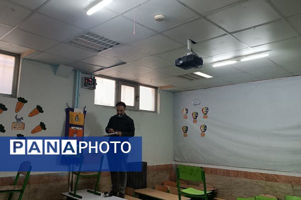 نصب و راه‌اندازی سیستم هوشمند وایرلس در دبستان علامه طباطبایی پیشوا با حضور مسئولان و امام‌جمعه