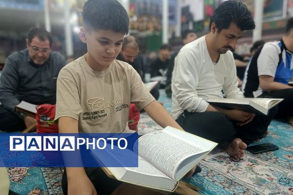 مراسم معنوی اعتکاف در مسجد اعظم حضرت ابوالفضل (ع) بهارستان دو