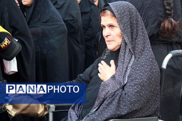 با دل‌های سوخته، پا به پای عاشقان اربعین