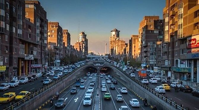ترافیک سنگین در ورودی‌های تهران و چند آزادراه کشور