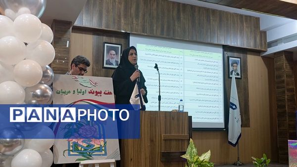 انتخابات انجمن اولیا و مربیان در دبیرستان نمونه فرهنگ مهشید مصلی نژاد
