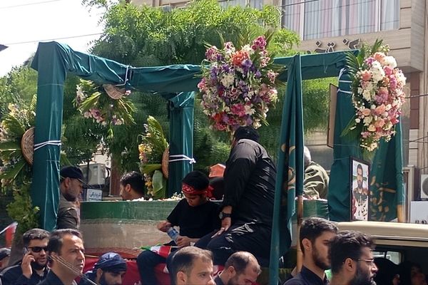 آیین تشییع شهید مرتضی جمالی در فردیس
