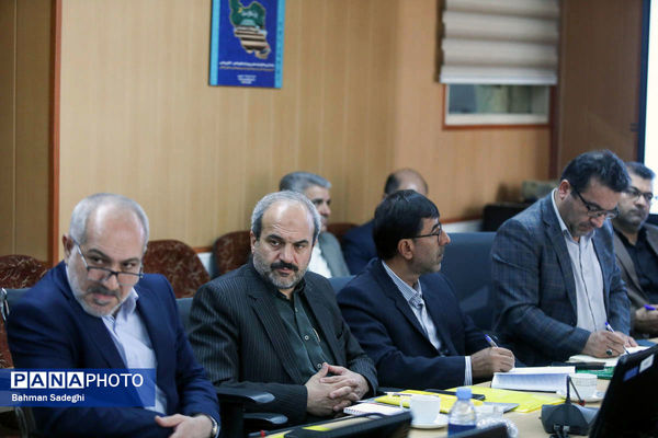 اولین جلسه دبیرخانه اجرایی الگوی مدرسه تراز سند تحول بنیادین