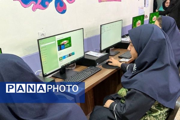  افتتاح سایت دبیرستان فرزانگان قدس با حضور مدیرکل سمپاد