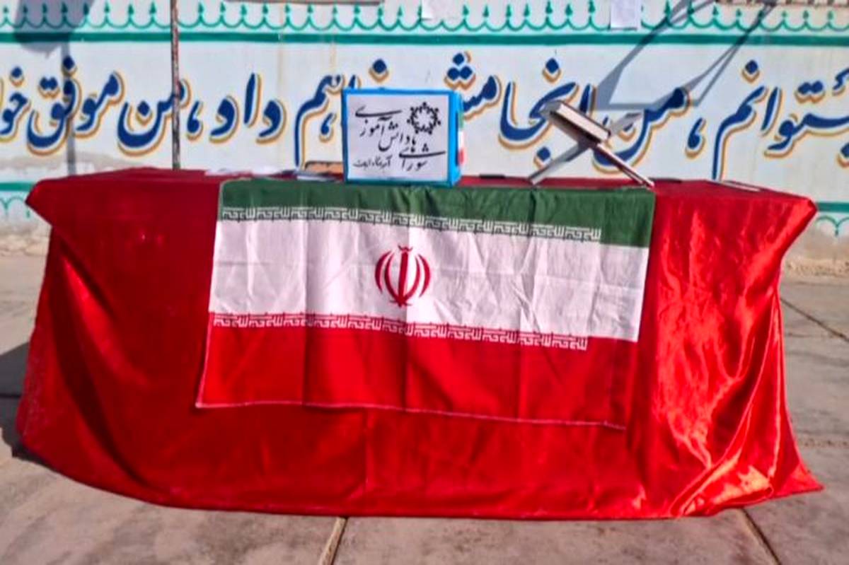 انتخابات شورای دانش‌آموزی در مدرسه اندیشه؛ صدای نسل جوان در مسیر تصمیم‌سازی