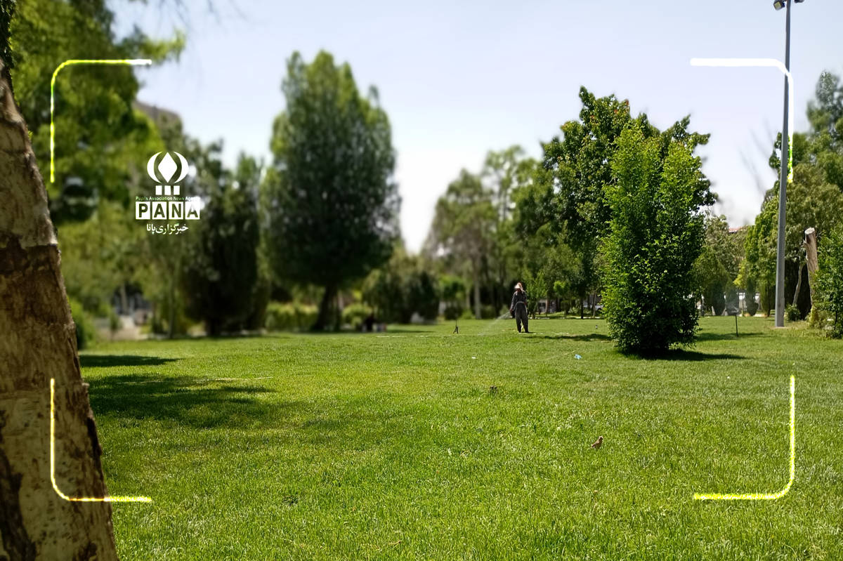 پارک لاله دهگلان، آواز سبز زمین در سکوت باد
