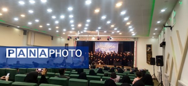 محفل ماهیانه  انس با قرآن کریم در کانون لقمان کاشمر 