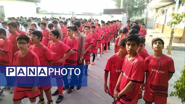 هفته تربیت‌بدنی و ورزش در صف صبحگاهی مدرسه جوادالائمه