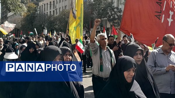جمع خشم نصر در دومین سالگرد طوفان الاقصی؛ مردم پرشور به خیابان‌ها آمدند