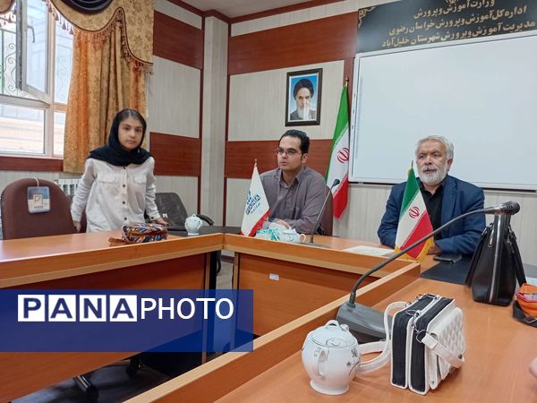 جلسه تقدیر از خبرنگاران فعال تیرماه 1404 در خلیل آباد