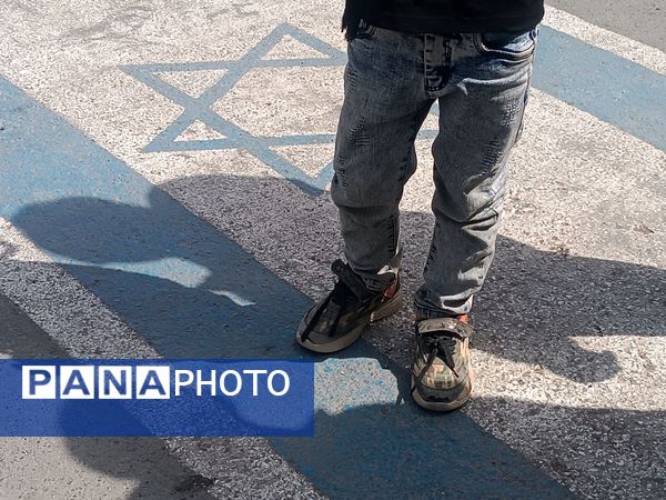 موکبی با رنگ و بوی مقاومت و شهادت 