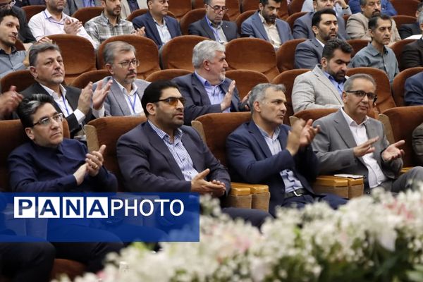 افتتاحیه نخستین کنفرانس ملی چالش‌های حاشیه‌نشینی و فرصت‌های بازآفرینی