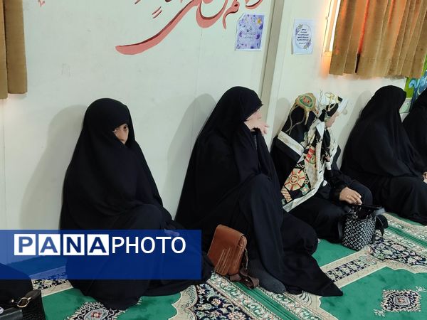 برگزاری جلسه آموزش خانواده در دبستان شاهد حاج تقی آقا بزرگ مشهد