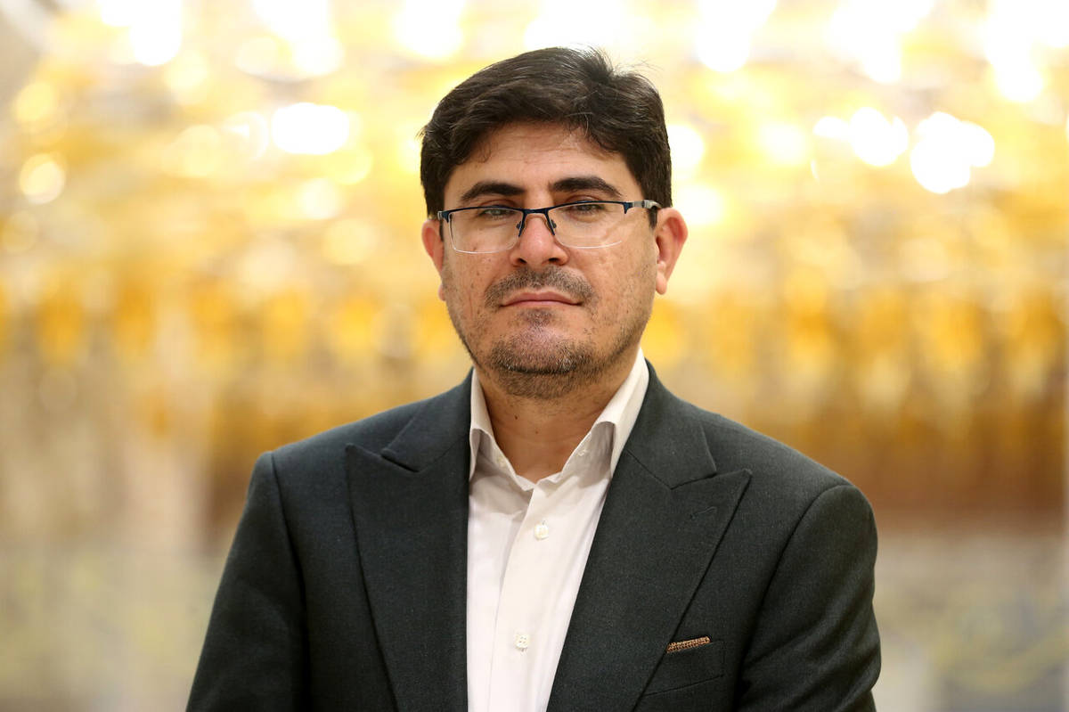نشان همخوان؛ نماد پاسداشت و تمرکز بر کتابخانه عمومی