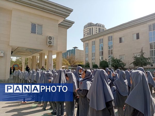 آماده سازی دانش آموزان پیشتاز برای جشن عاطفه ها