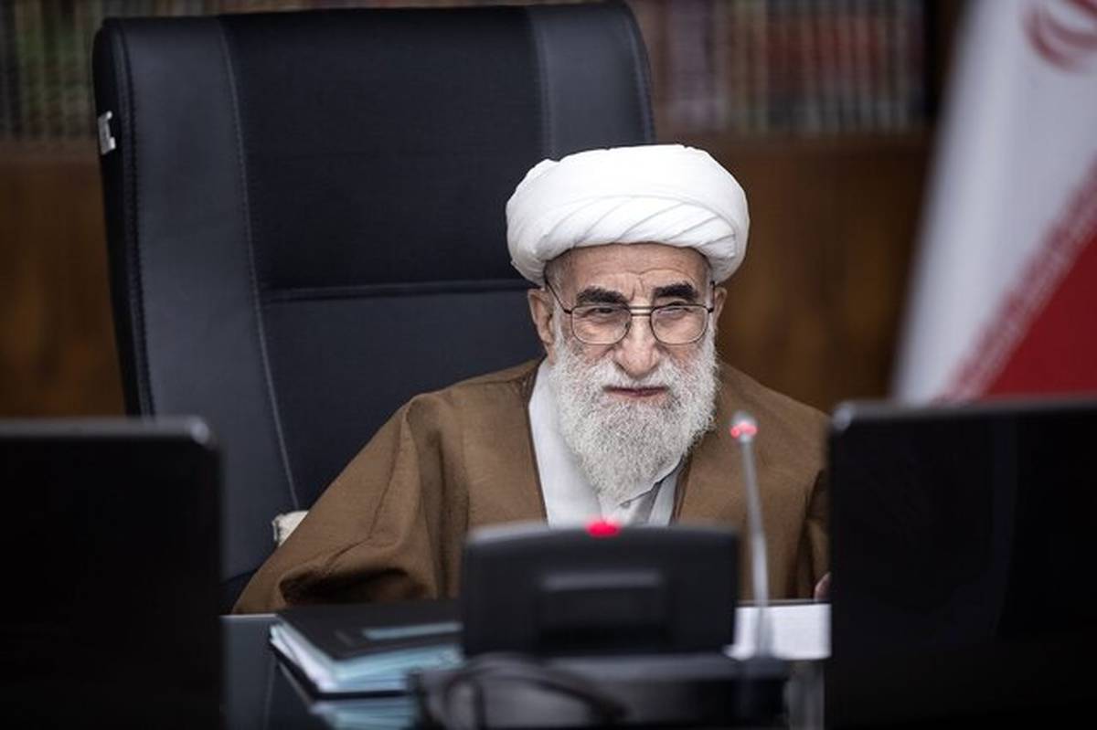 آیتالله جنتی: وظیفه حراست از جمهوریت و اسلامیت نظام بر عهده شورای نگهبان است