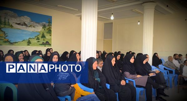 جلسه انجمن اولیا در شبانه روزی امام حسین میانکوه 