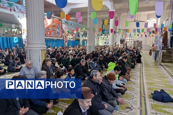 برپایی میز خدمت مشاوره در مصلی نماز جمعه آشخانه