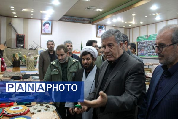 نمایشگاه صنایع دستی ملکان فرصتی برای دیدن و خرید آثار بومی